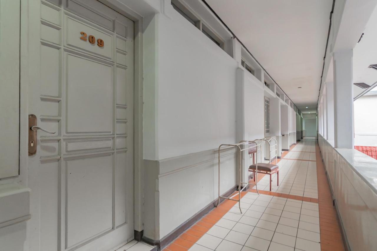 Koolkost Near Bandung Station Hotell Eksteriør bilde